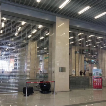 维修龙华防火卷帘门，网闸门，伸缩门，水晶卷闸门，伸缩门，