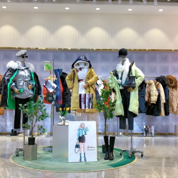 女装批发走份AIMISS爱美斯 专业羽绒服二十年品牌
