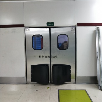 南宁双向防撞自由门/梧州自由撞击门/桂林自由碰撞门