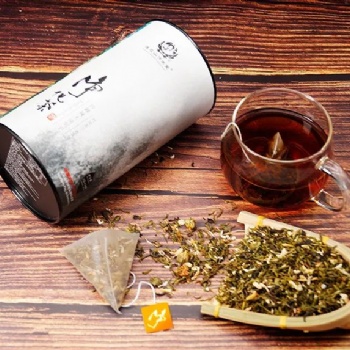 含寄生虫**多的2种蔬菜，没营养还贵，商家自己从不吃