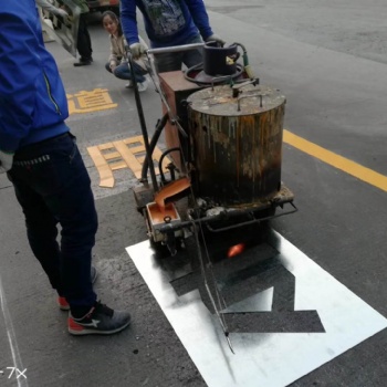 广州地下车库设车位计划线施工 消防通道划线
