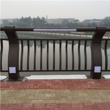 市政会发光的护栏 桥梁LED灯光景观防撞栏 城市道路亮化交通护栏