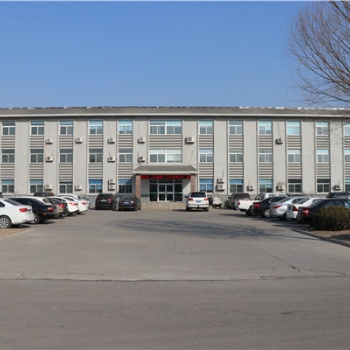 垃圾填埋场HDPE土工膜、长丝土工布、三维复合排水网家门口的生产厂家