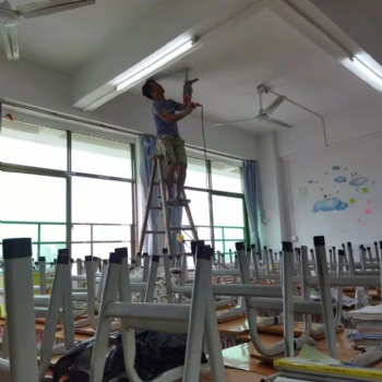 河南岸套房批灰、刮腻子油漆翻新师傅/惠州厕所补漏水工程公司