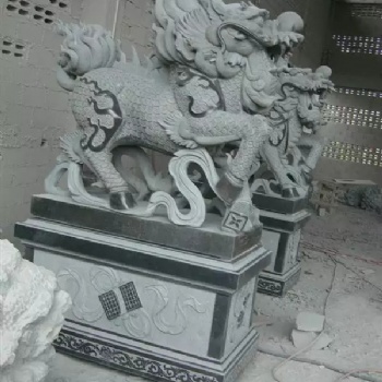 石雕麒麟，花岗岩麒麟，庭院景观寺庙祥瑞动物雕塑