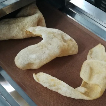 微波猪皮膨化机/食品膨化设备/广州微波膨化机/微波