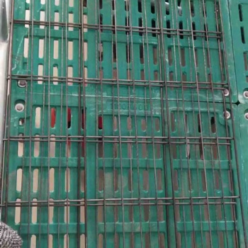 云南养殖场 母猪漏粪板 全筋漏粪板 厂家供应