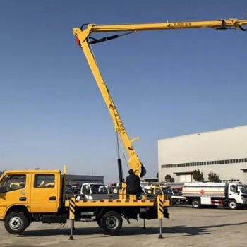 天津北辰区升降车出租 租赁曲臂车 路灯车 高空作业车 云梯车