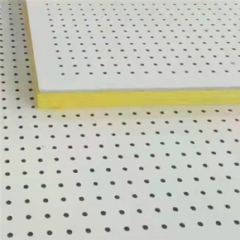纺织厂墙面专用穿孔复合吸音板 硅酸钙穿孔吸音板墙面
