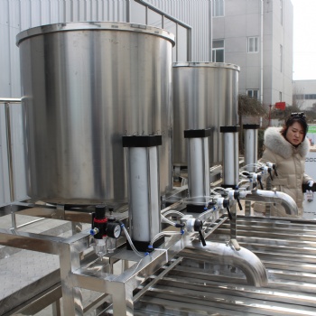 全自动大型豆腐机 气压式豆腐机械加工 浆渣分离三联磨浆机