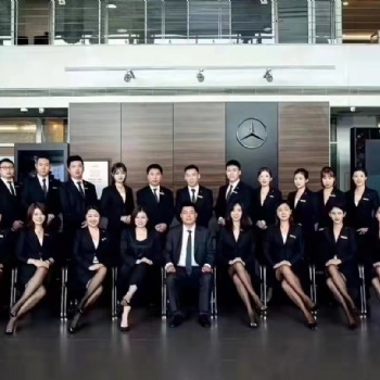 公司职业装定制注意事项 | 广州企裁职业装定制