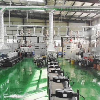 山东淀粉基餐盒片材，淀粉基降解料,PP可降解餐盒生产厂家