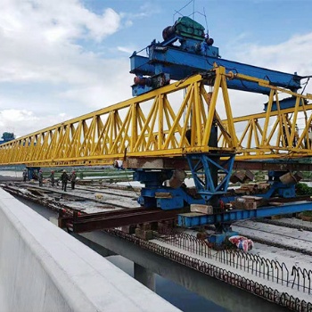 四川达州架桥机出租公司承包道路桥梁搭建项目