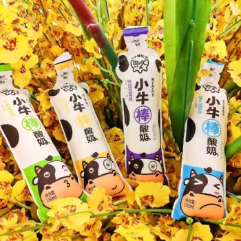 小牛棒酸奶生牛乳酸奶营养牛奶原味、草莓味、黄桃味、蓝莓味 160ml*40支 代理批发 OME