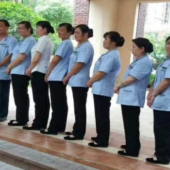 湖北浠水家政公司,浠水家庭保洁,黄冈家政保姆,浠水县来人到家家政公司
