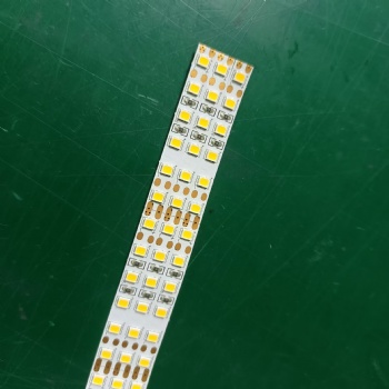 24V 6MM宽1米60灯和120灯2835软灯带