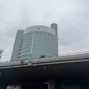 济南户外墙体灯箱酒水行业投放的优势广告媒体